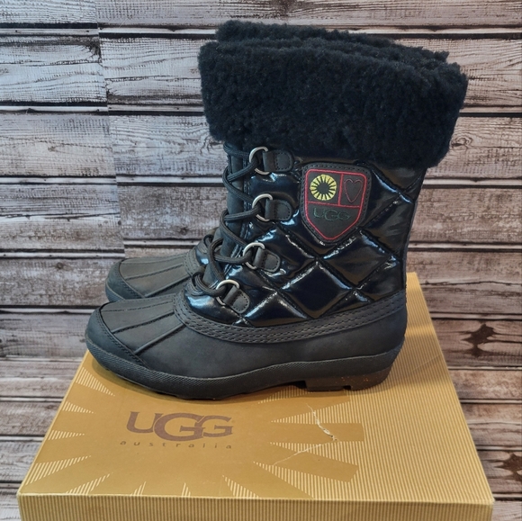 UGG Australia Newberry Waterproof Boots - Picture 5 of 8